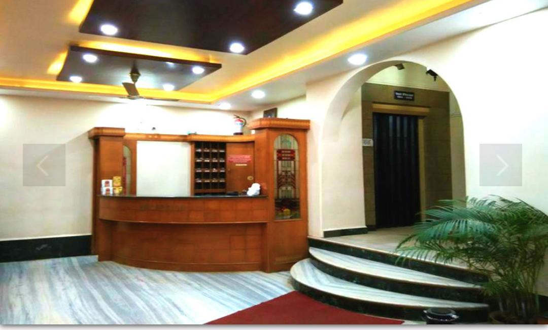 Hotel Rajwada International Belgaum Esterno foto